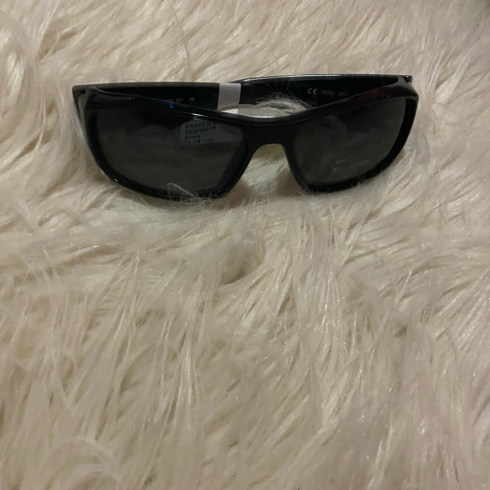 Nike Brazen Shades